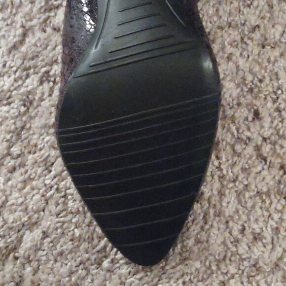 Women's size 8 1/2 Animal‎ print knee high boot 3 1/2 inch heel blue gray - Picture 5 of 11